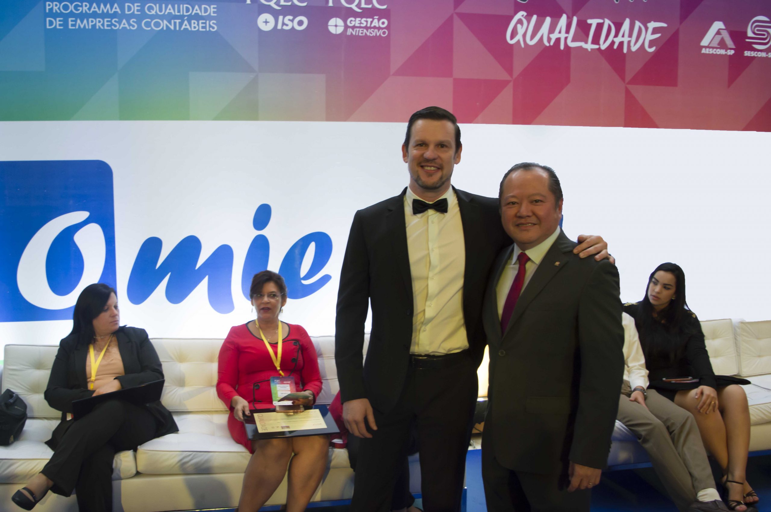Marcelo Lombardo, CEO da Omie, e Márcio Shimomoto, presidente do Sescon SP.