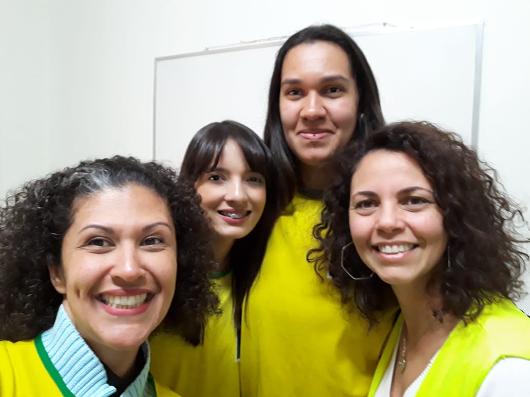 Terapeutas voluntárias da Roda de Conversa: Miriam, Cris, Adriana e Eliane
